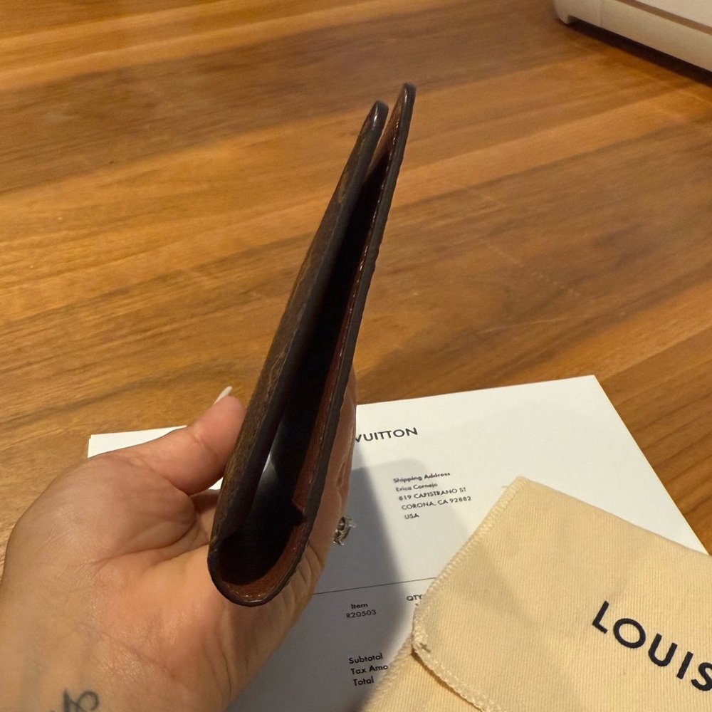 Louis Vuitton Monogram Agenda Cover Wallet - Picture 2 of 13